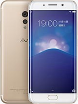 Best available price of vivo Xplay6 in Czech